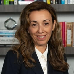 Dr. Sibel Ozgen